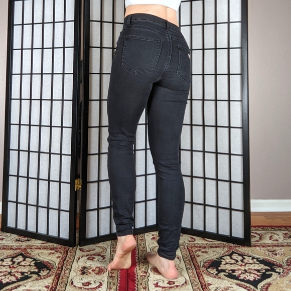 2/40 Guess black jeans - Picture 3 of 11